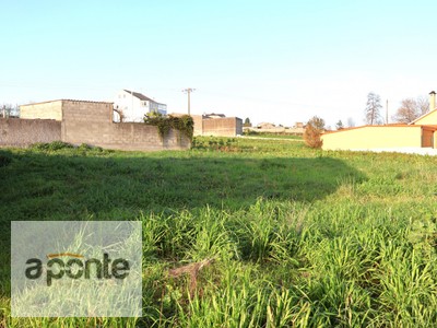 Terreno urbano en venta en Carballo, A Rega