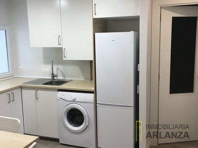 Piso en venta en Burgos, Centro-sur, con 3 dormitorios y baño