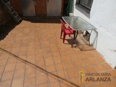 Adosado en venta en Santa Maria Del Campo, con 4 dormitorios y baño