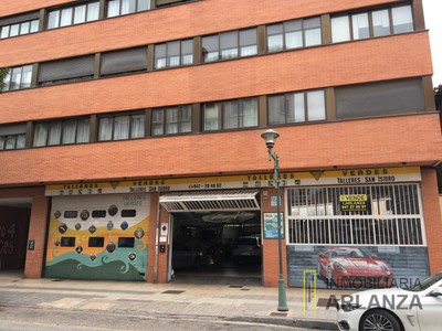 Nave industrial en alquiler en Burgos, Centro-sur, con 2 baños