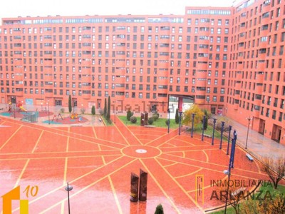 Piso en venta en Burgos, Centro-sur, con 2 dormitorios, 2 baños, plaza de garaje y trastero
