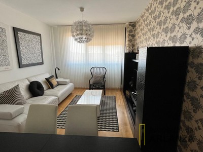 Piso en venta en Burgos, San Pedro-fuentecillas, con 3 dormitorios, 2 baños, plaza de garaje y trastero