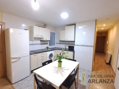 Piso en venta en Burgos, Centro-sur, con 2 dormitorios y baño
