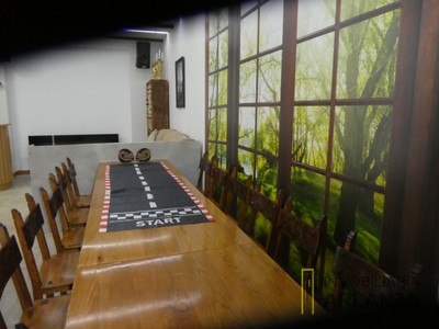 Piso en venta en Burgos, Centro-sur, con 1 dormitorio, baño y plaza de garaje