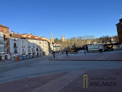 Piso en venta en Burgos, Centro-sur, con 2 dormitorios y baño