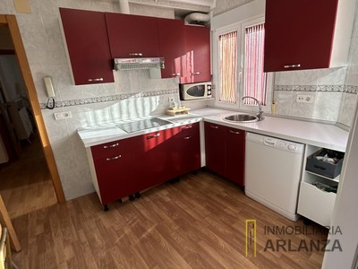 Piso en venta en Burgos, Centro-sur, con 3 dormitorios y baño