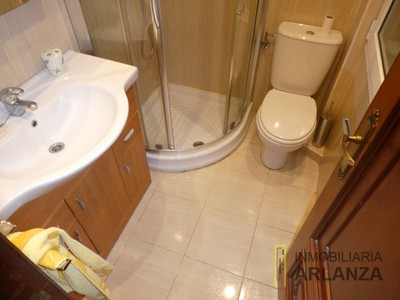 Piso en venta en Burgos, Centro-sur, con 2 dormitorios, baño y trastero