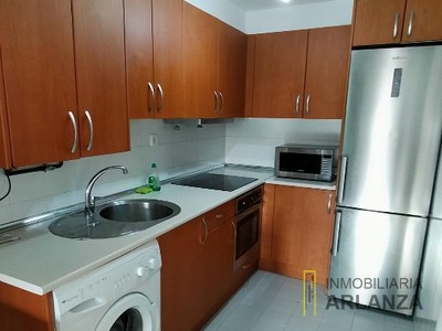 Piso en venta en Burgos, Centro-sur, con 2 dormitorios, baño y 2 terrazas