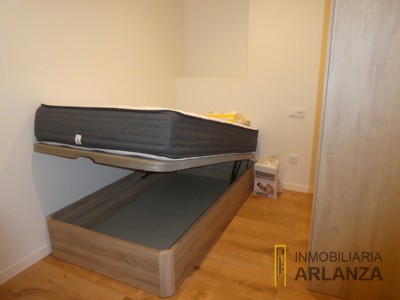 Piso en alquiler en Burgos, Centro-sur, con 2 dormitorios y baño