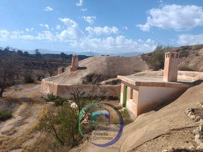 Casa rural en venta en Guadix, con 3 dormitorios y 2 baños