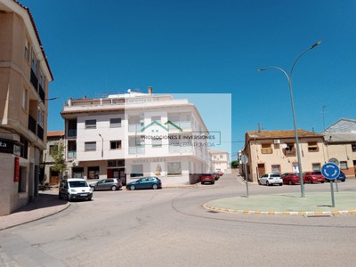 Piso en venta en Motilla Del Palancar, con 1 dormitorio, baño, plaza de garaje y terraza