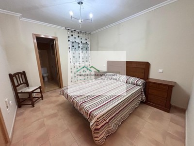 Piso en venta en Motilla Del Palancar, con 3 dormitorios, 2 baños, plaza de garaje, trastero y 2 terrazas