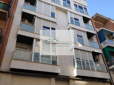 Piso en venta en Albacete, con 2 dormitorios, baño y trastero