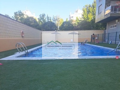 Piso en venta en Albacete, con 3 dormitorios y 2 baños
