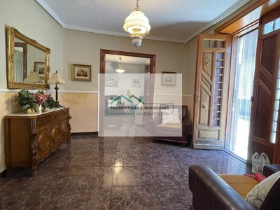 Casa en venta en Pozohondo, con 5 dormitorios y baño