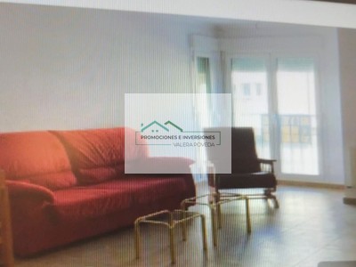 Piso en venta en Villar De Olalla, con 3 dormitorios, 2 baños, plaza de garaje y terraza