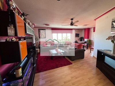 Piso en venta en Motilla Del Palancar, con 4 dormitorios, 2 baños y 2 balcones