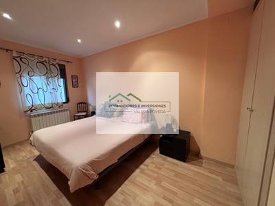 Casa en venta en Campillo De Altobuey, con 8 dormitorios, 3 baños y trastero