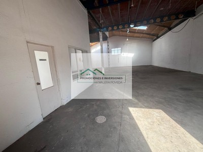 Nave industrial en alquiler en Motilla Del Palancar, con baño