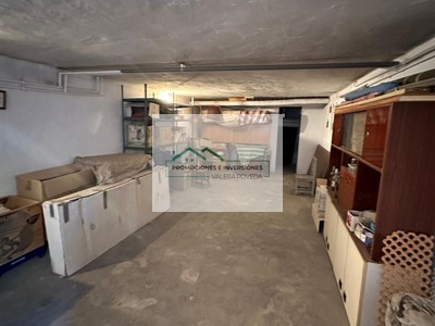 Casa en venta en Cuenca, con 6 dormitorios, 2 baños, trastero y terraza