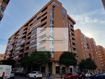 Piso en alquiler en Albacete, Parque Sur, con 4 dormitorios y 2 baños