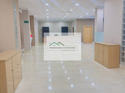 Oficina en alquiler en Motilla Del Palancar, con 5 baños