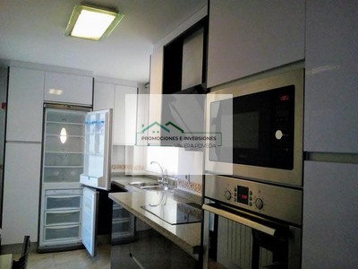 Piso en venta en Albacete, con 4 dormitorios, 2 baños, plaza de garaje y trastero