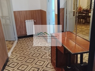 Casa en venta en Campillo De Altobuey, con 5 dormitorios y baño