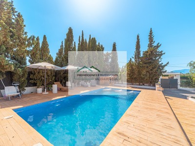 Chalet en venta en Alicante, La Cañada Del Fenollar, con 3 dormitorios, 2 baños, trastero y terreno