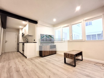 Piso en alquiler en Alicante, Ensanche, con 1 dormitorio y baño