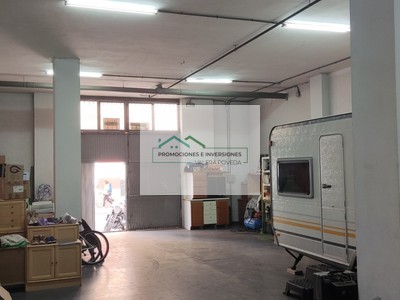 Local en venta en Albacete, con baño