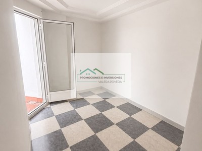 Piso en venta en Elx, Carrus Este, con 3 dormitorios y baño