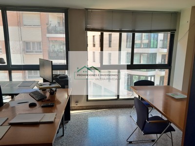 Oficina en venta en Albacete, con 2 baños