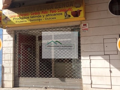 Local en venta en Albacete, con baño