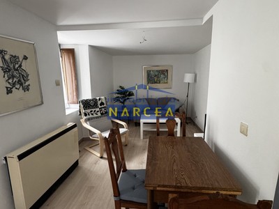 Piso en alquiler en Cangas Del Narcea, con 2 dormitorios, baño y trastero