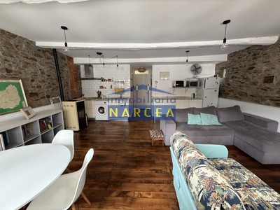 Apartamento en alquiler en Cangas Del Narcea, con 1 dormitorio y baño