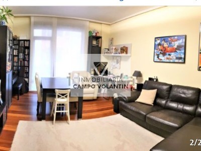 Piso en venta en Campo Volantin, con 3 dormitorios, 2 baños y balcón