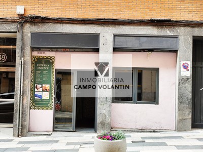 Local en venta en Santutxu, con baño