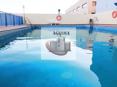 Apartamento en alquiler en Bormujos, con 1 dormitorio, baño y plaza de garaje