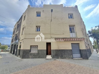 Edificio en venta en Terrassa