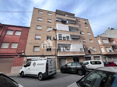 Piso en venta en Cocentaina, con 3 dormitorios, 2 baños y trastero