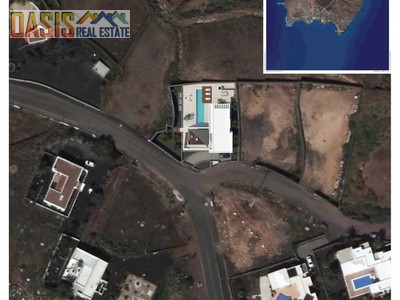 Terreno urbano de obra nueva en venta en Yaiza, Las Breñas, con 3 dormitorios, 3 baños, aseo, 2 plazas de garaje, balcón, 2 terrazas y terreno