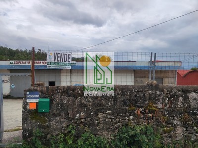 Nave industrial en venta en Pontecaldelas, con aseo