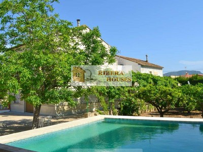 Casa rural en venta en Benicull, con 10 dormitorios, 4 baños, plaza de garaje, trastero y terreno