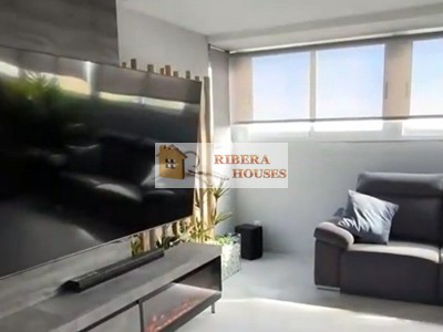 Ático en venta en Torrente, con 1 dormitorio, baño, plaza de garaje, trastero y terreno