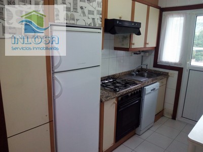 Piso en venta en Culleredo, Culleredo, con 3 dormitorios, baño y plaza de garaje