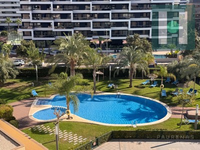 Piso en venta en Alicante, Pau 5, con 1 dormitorio, baño, plaza de garaje, trastero y terraza