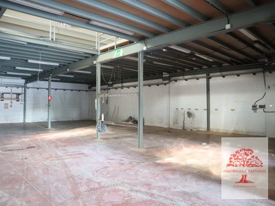 Nave industrial en venta en Erandio, con 3 baños