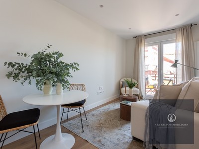 Piso en venta en Madrid, Alonso Cano, con 1 dormitorio, baño, trastero y balcón