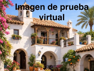 Chalet en venta en Beas De Guadix, con 3 dormitorios, baño, 18 plazas de garaje y terreno